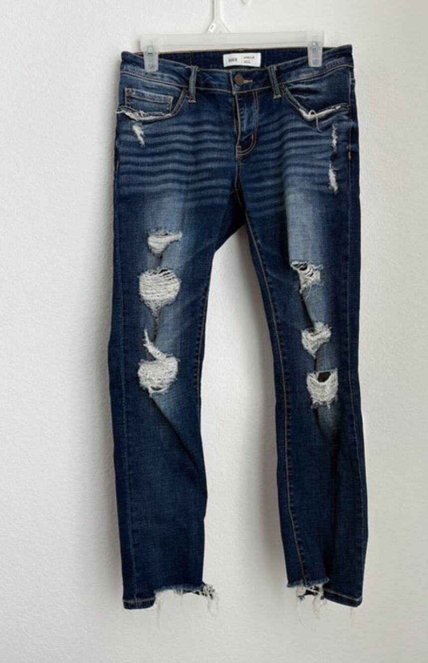 NWOT Womens BKE Stella Boyfriend Distressed Jeans Size 28